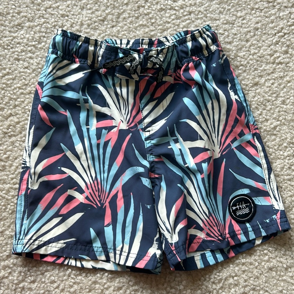 Feather 4 Arrow Swim size 5